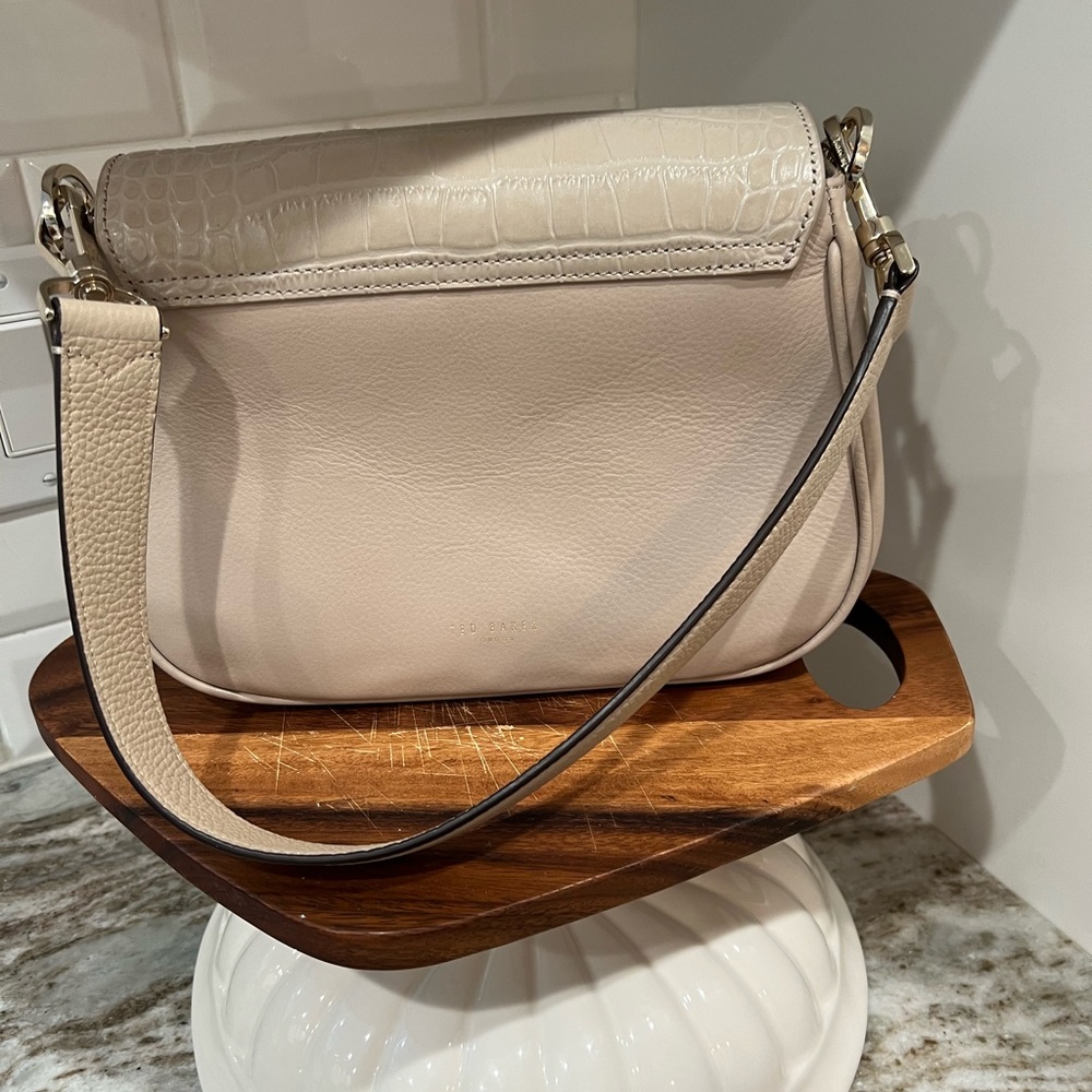 Ted baker purse - Picture 3 of 7